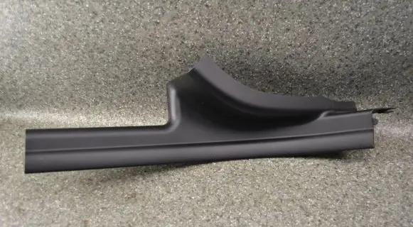 BMW 7 E65 E66 Rear seat side bottom trim 8241249