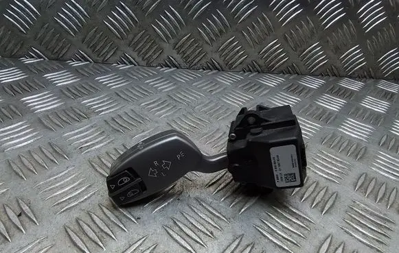 BMW 7 E65 E66 Indicator stalk 6959984 695998403 01106760