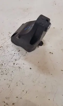 Mercedes-Benz Vito Viano W447 Engine mounting bracket A6542230300