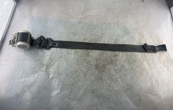 Opel Vectra C Front seatbelt