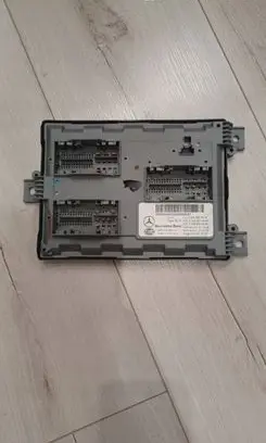Mercedes-Benz C W205 Comfort/convenience module A2069001818
