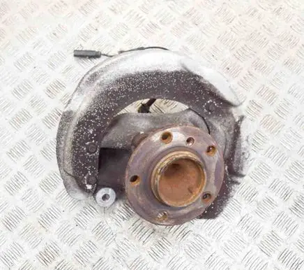 BMW 1 F20 F21 Front wheel hub 6792286