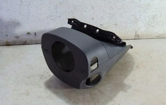 Steering wheel column trim