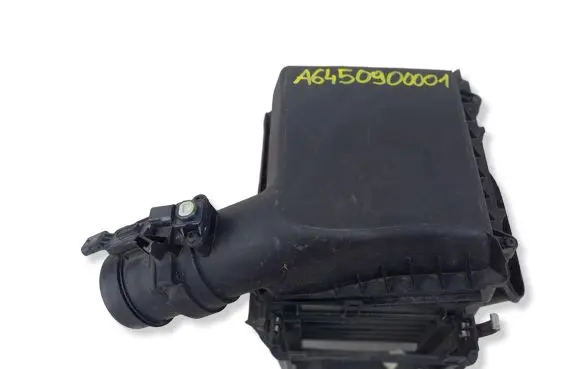 Mercedes-Benz A W176 Air filter box A6450900001