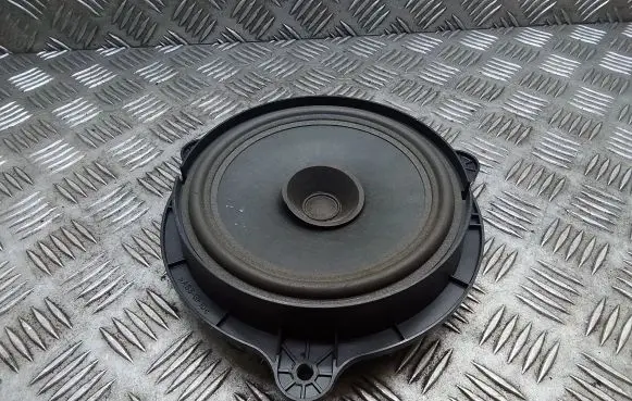Nissan Qashqai+2 Rear door speaker 281569U00A 7606500485