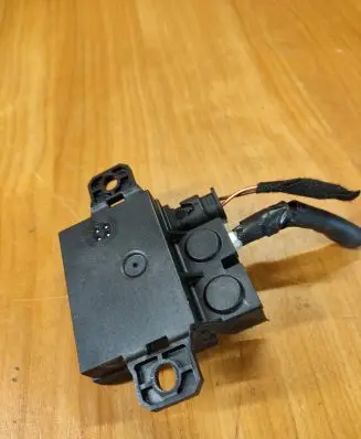 Mercedes-Benz S W221 Charging relay A0009822023 1110029 09670500