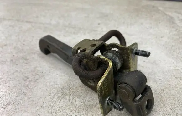 Volvo S40 Rear door check strap stopper 30661443