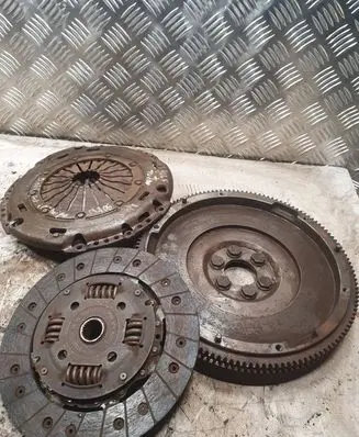Volkswagen Golf Plus Clutch set kit R03C105273B 03C141025C 03C141031D
