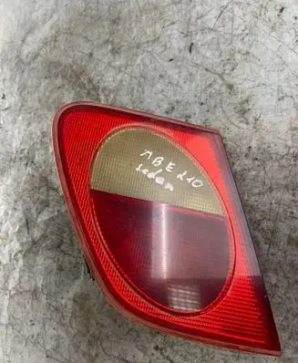 Mercedes-Benz E W210 Tailgate rear/tail lights A2108200964