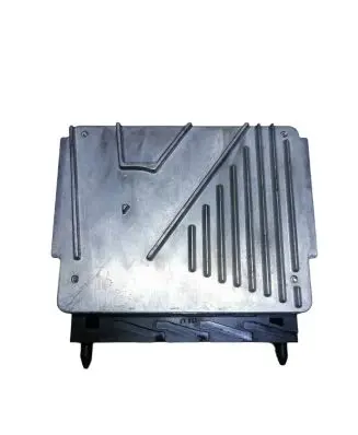 Volvo S60 Engine control unit/module 30670109a