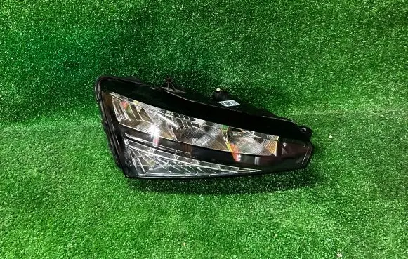 Skoda Scala Headlight/headlamp 657941016