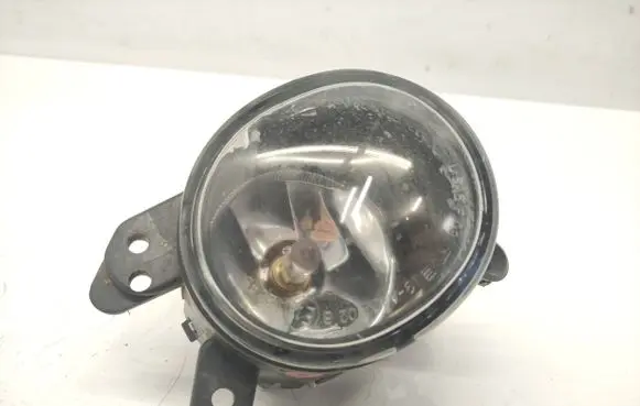 Mercedes-Benz B W245 Front fog light 157012345 14871792 J12554