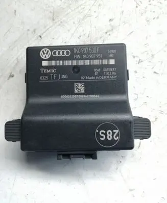 Volkswagen Touran I Gateway control module 1K0907530F 1K0907951
