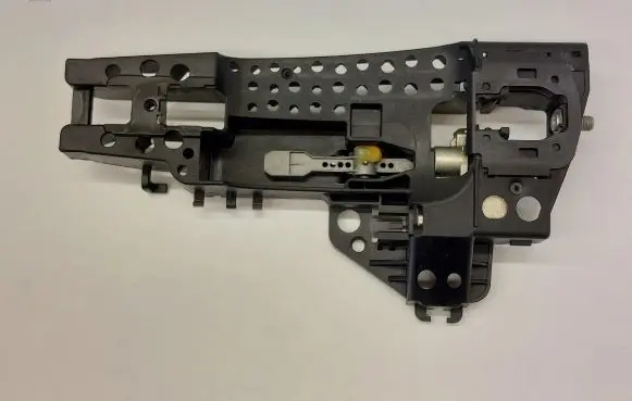 Rear door exterior handle/bracket