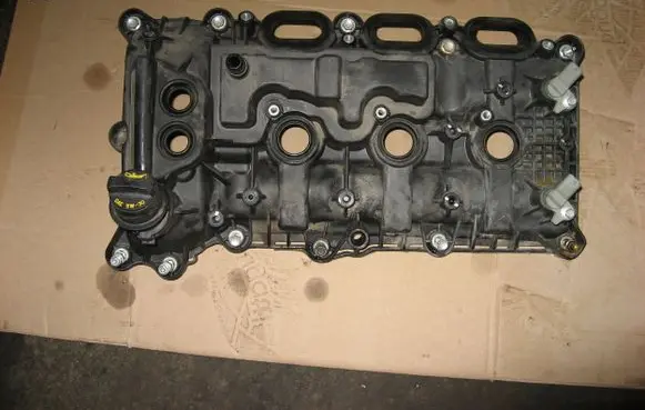 Lincoln Navigator Rocker cam cover JS382AB