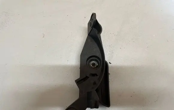 BMW X5 E70 Engine bonnet (hood) release handle 71485211 7148523