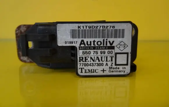Renault Megane I Airbag deployment crash/impact sensor 7700437300AZ