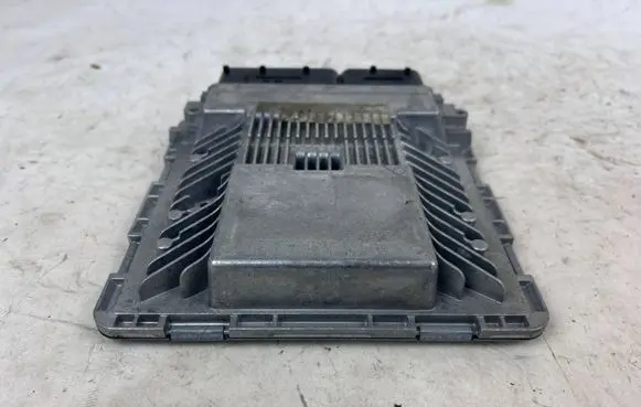 Audi A4 S4 B8 8K Engine control unit/module 8K5907551F 4G0907551A