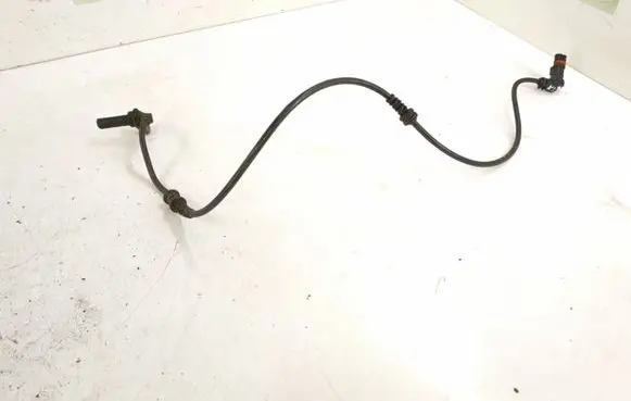 Mercedes-Benz E W212 ABS brake wheel speed sensor 2125400117 A2125400117