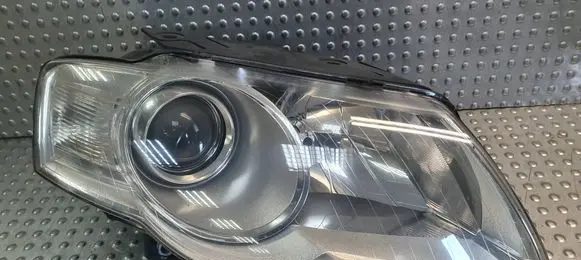 Volkswagen PASSAT B6 Headlight/headlamp S26378289