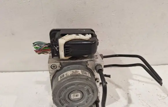 Peugeot 2008 I ABS Pump 10.0915-3947.3