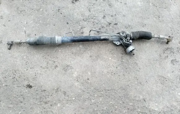 Volkswagen PASSAT B5.5 Steering rack 8D142072
