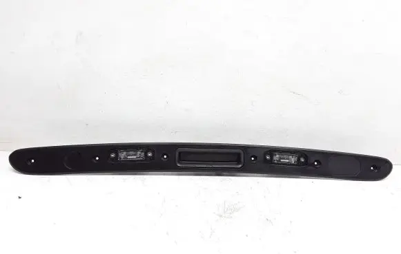 Volvo S60 Trunk door license plate light bar 31391197