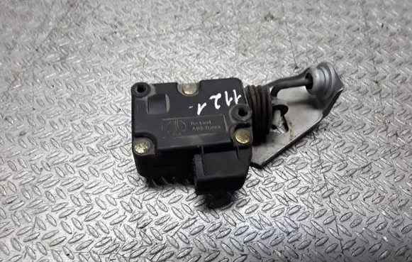Honda Jazz Fuel tank cap lock 