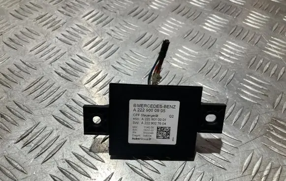 Mercedes-Benz C W205 Camera control unit module A2229000905
