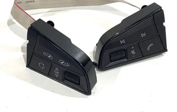 Seat Toledo IV (NH) Steering wheel buttons/switches 5F0919719