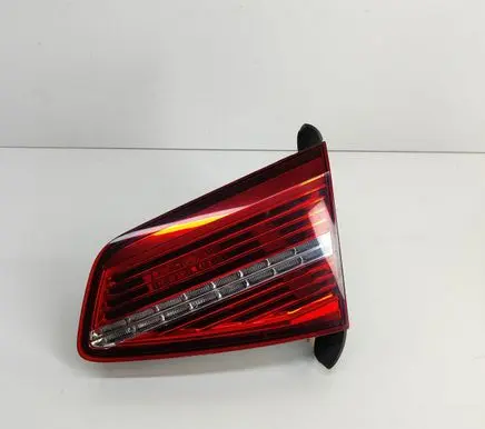 Volkswagen PASSAT B8 Tailgate rear/tail lights 3G5945308