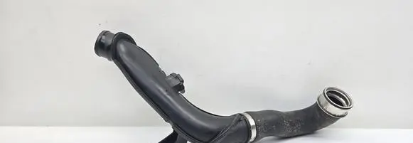 Volkswagen Golf VI Intercooler hose/pipe 1K0145770N