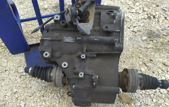 Volkswagen PASSAT B6 Manual 7 speed gearbox 