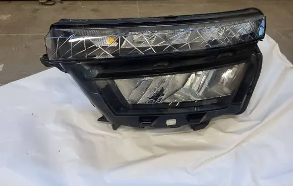 Skoda Kamiq Headlight/headlamp 658941015 175PL10516