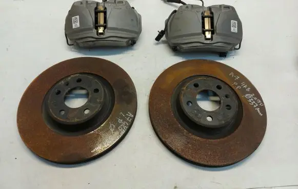 Audi A7 S7 4K8 Brake discs and calipers set 8W05FN