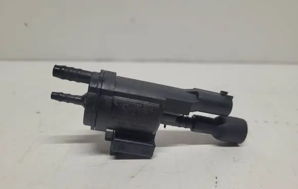 Mercedes-Benz B W246 W242 Turbo solenoid valve 0025407097