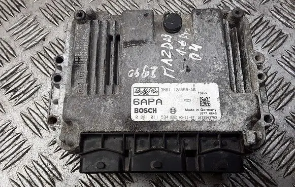 Mazda 3 I Engine control unit/module 3m6112a650aa 0281011534
