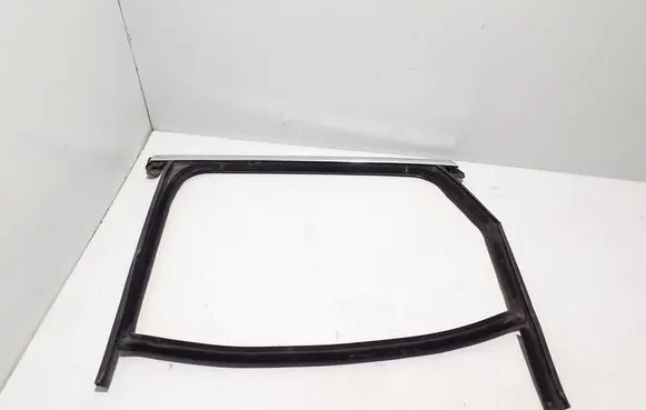 Porsche Cayenne (9Y0 9Y3) Rubber seal rear door 9Y0839431