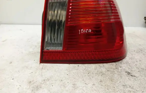 Seat Ibiza II (6k) Rear/tail lights 6K6945258C 964040