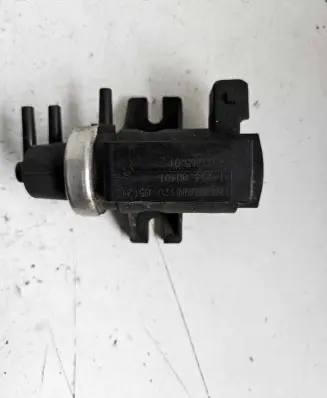 Nissan X-Trail T30 Turbo solenoid valve 14956AW401