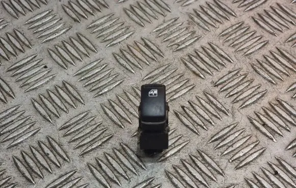 KIA Sorento Electric window control switch