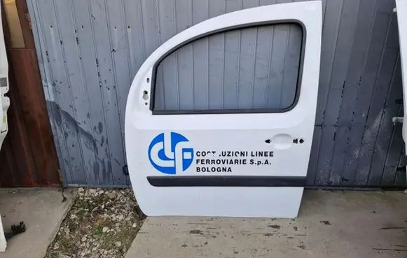 Renault Kangoo II Front door