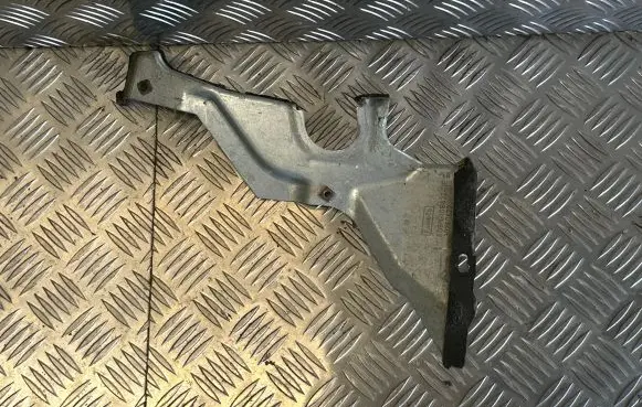 Volvo XC70 Other engine part 30760872