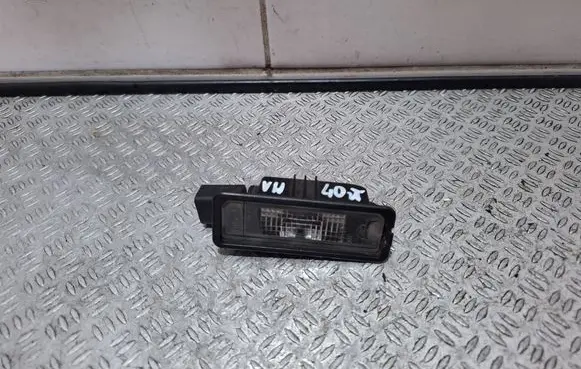 Volkswagen Golf VI Number plate light 1K8943021