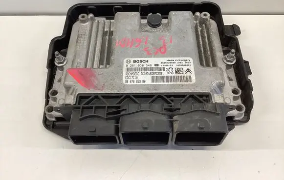 Citroen DS3 Engine control unit/module 9807885980 0281030546