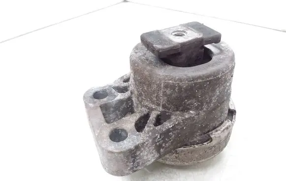 Volvo V70 Engine mount bracket HL8020M10