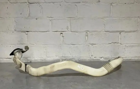 BMW 5 F10 F11 Windshield washer fluid hose 7203270