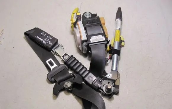 Honda Accord Front seatbelt CA235HR08