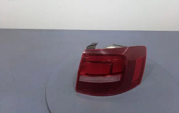Volkswagen Jetta VI Rear/tail lights