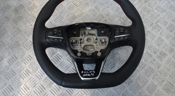 Ford Focus Steering wheel